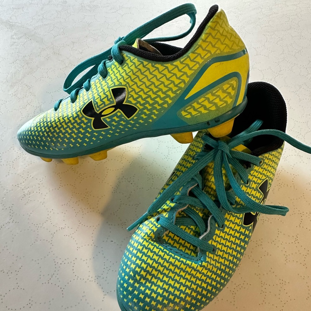 Under armour soccer cleats
